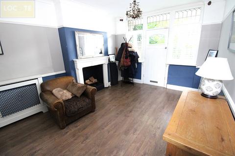 4 bedroom semi-detached house for sale, Moorlands Avenue, Davyhulme