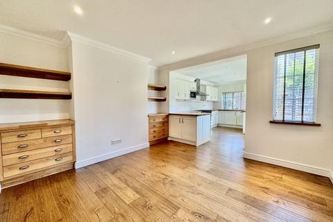 3 bedroom semi-detached house for sale, Horseshoe Crescent, Beaconsfield HP9