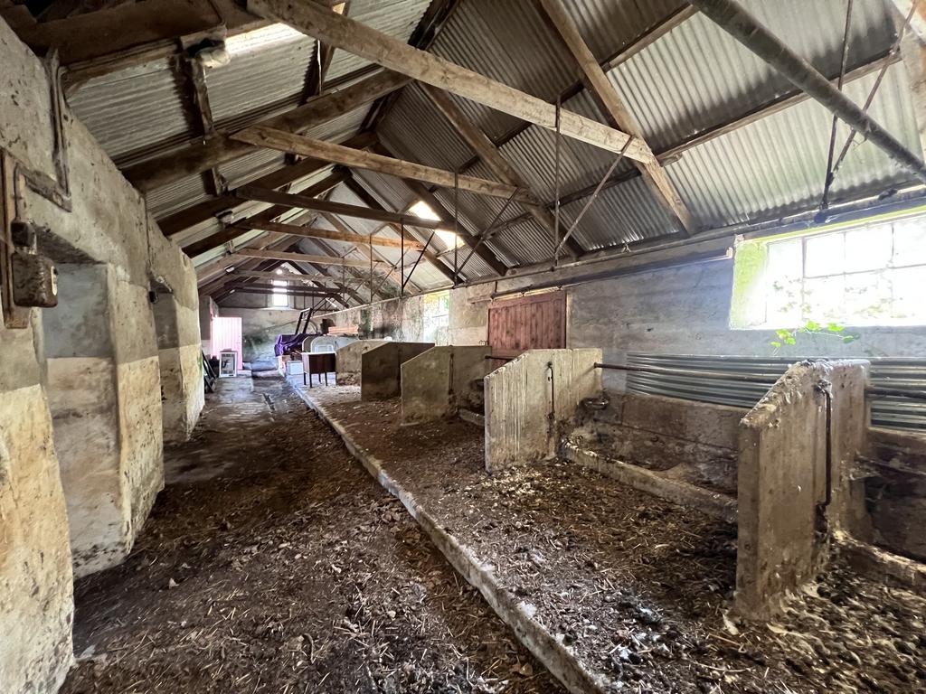 Steel Frame Outbuilding