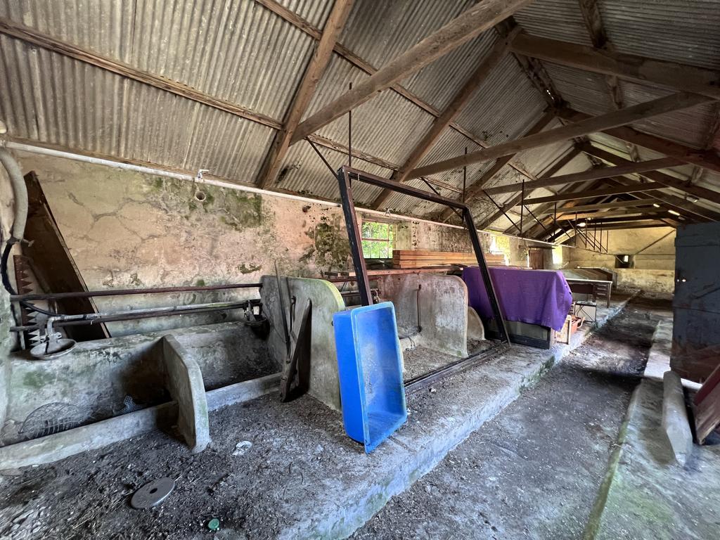 Steel Frame Outbuilding