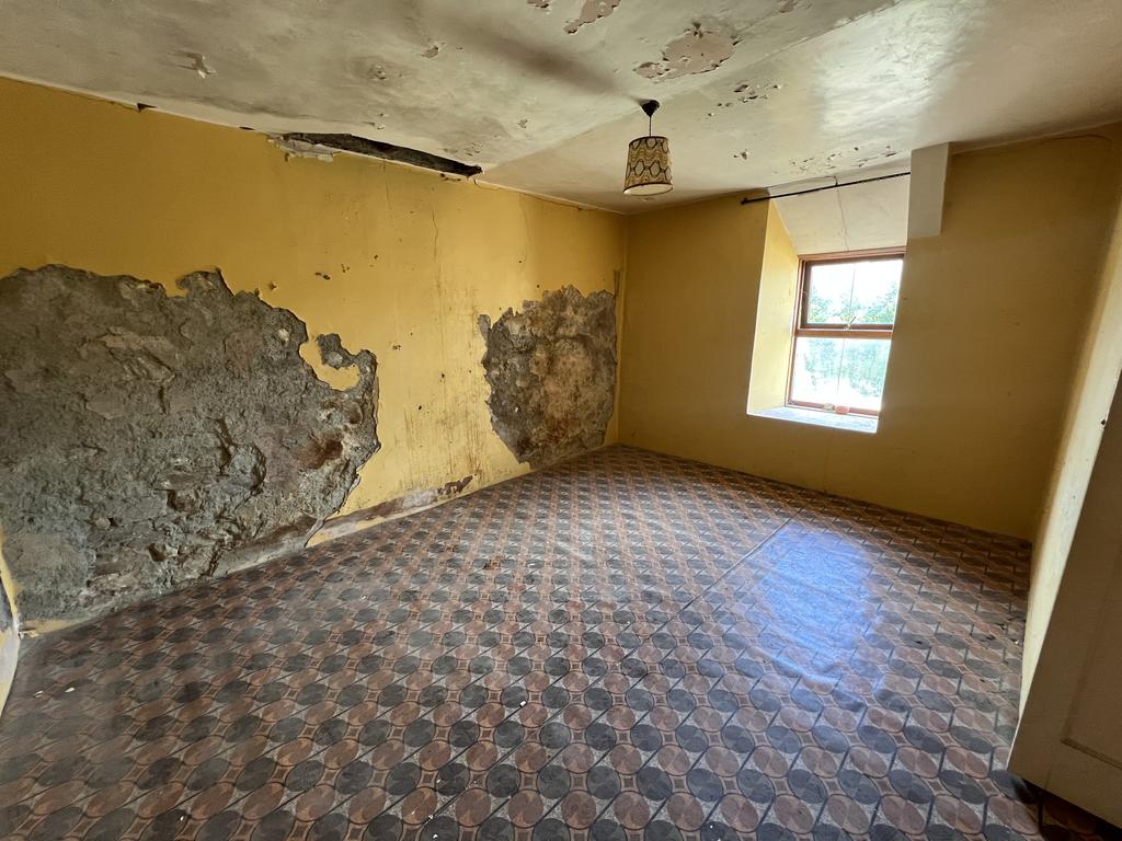 Front Bedroom 1