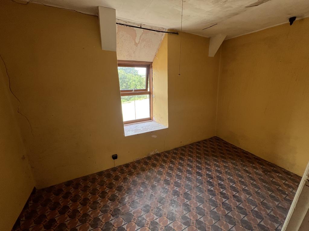 Front Bedroom 2