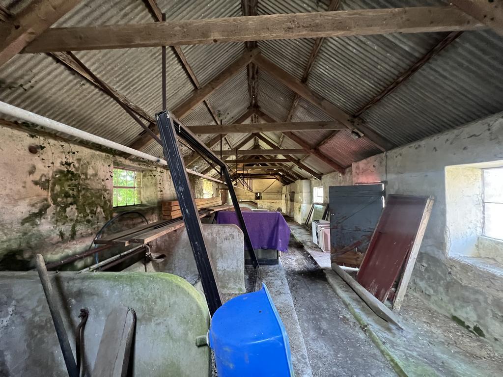 Steel Frame Outbuilding
