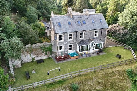 undefined, Wadebridge PL27