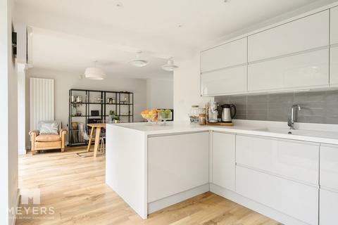 5 bedroom detached house for sale, Ferndown BH22