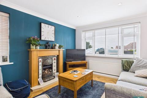 4 bedroom detached bungalow for sale, Eskdale Avenue, Oldham OL2