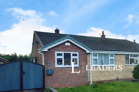 2 bedroom bungalow to rent, Braemar Close, ST2
