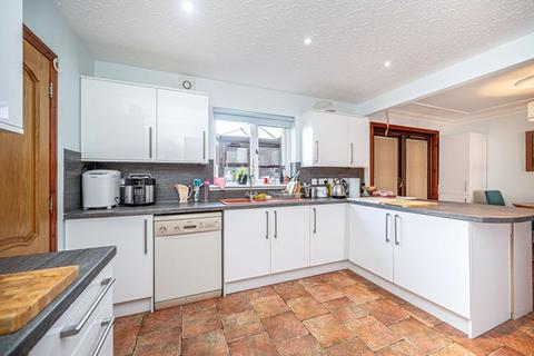 4 bedroom detached villa for sale, Dovecot Crescent, Dysart