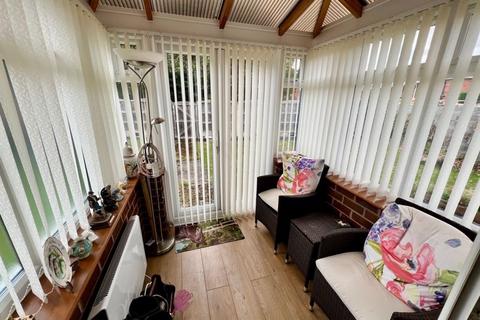 3 bedroom semi-detached house for sale, Llay Court, Llay, Wrexham