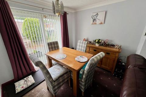 3 bedroom semi-detached house for sale, Llay Court, Llay, Wrexham