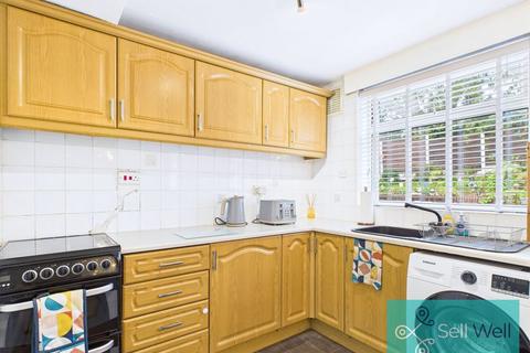 38 Belcroft Drive, Little Hulton, Manchester, M38 9TA