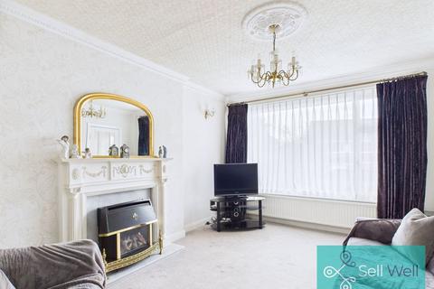 4 bedroom semi-detached house for sale, Rochford Avenue, Manchester M45