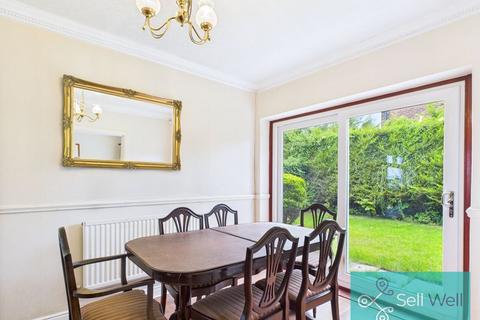 4 bedroom semi-detached house for sale, Rochford Avenue, Manchester M45