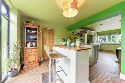 13 Beech Drive, Ackworth, Pontefract, WF7 7ES