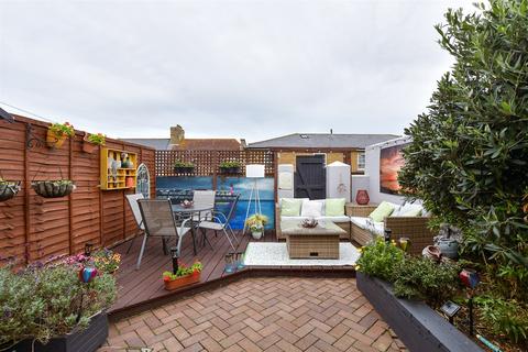 3 bedroom terraced house for sale, Charles Street, Herne Bay, Kent