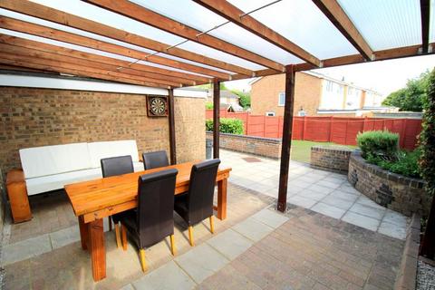 3 bedroom semi-detached house for sale, Benson Close, Bramingham, Luton, Bedfordshire, LU3 3QP