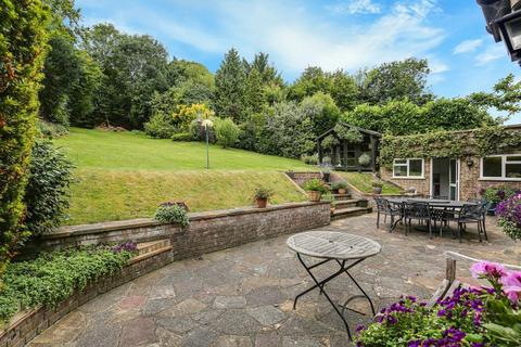 4 bedroom detached house for sale, Court Farm Road, Warlingham, Surrey, CR6 9BD