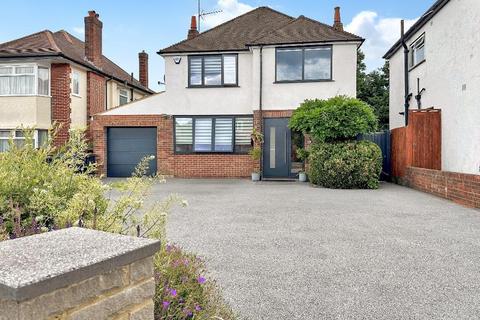 6 Blenheim Gardens, South Croydon, CR2 9AA