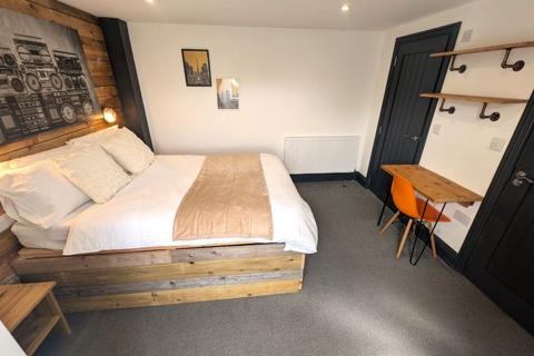 1 bedroom in a house share to rent, Room 3