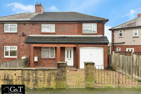 3 bedroom semi-detached house for sale, Norwich Road, Dudley