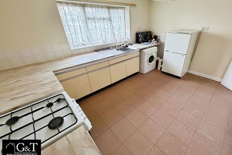 3 bedroom semi-detached house for sale, Norwich Road, Dudley