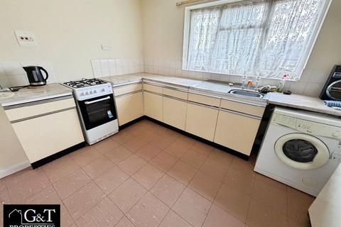 3 bedroom semi-detached house for sale, Norwich Road, Dudley