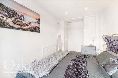 84 Bond Road, Mitcham, CR4 3HF