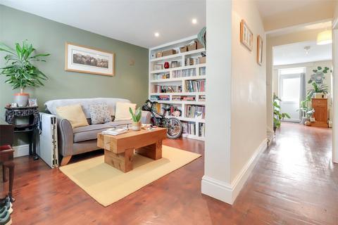 3 bedroom end of terrace house for sale, East Street, South Molton, Devon, EX36