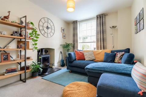 3 bedroom end of terrace house for sale, East Street, South Molton, Devon, EX36