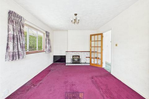 3 bedroom detached house for sale, New Century Road, Laindon, Basildon, Essex, SS15