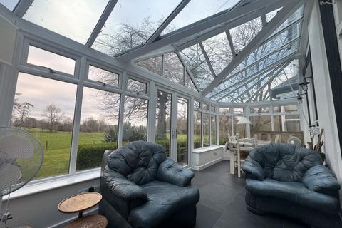 4 bedroom detached house for sale, Tregaron, Ceredigion, SY25