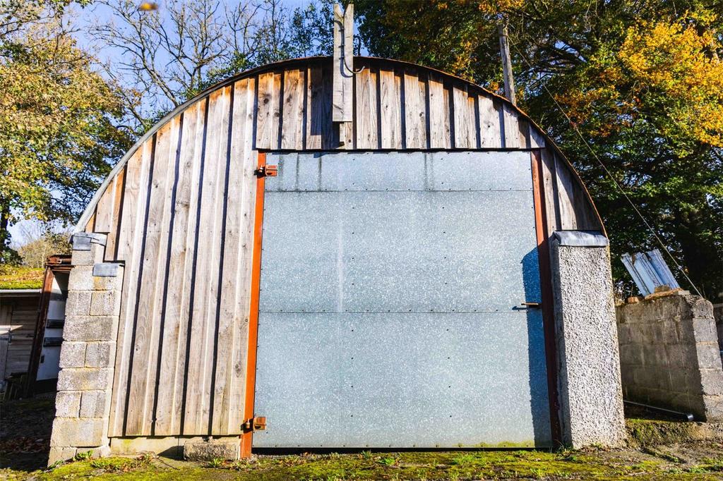 Dutch Barn
