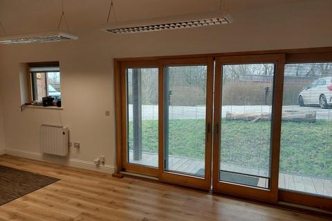 Office to rent, The Studio, Bensfield Farm, Beech Hill Wadhurst TN5 6JR