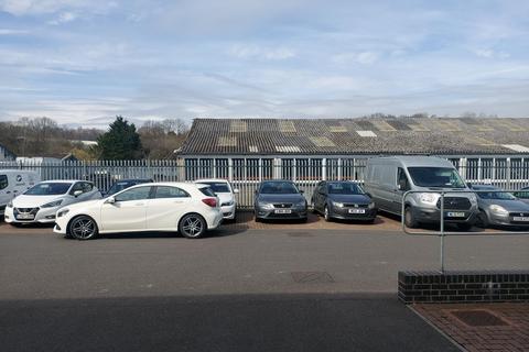 Warehouse to rent, Unit 3, Lamberts Park, 3 Lamberts Road Tunbridge Wells TN2 3YA