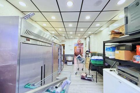 Retail property (high street) to rent, Manor Rd London N16 5SG