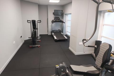 Office to rent, Coach and Horses Passage Tunbridge Wells TN2 5NP