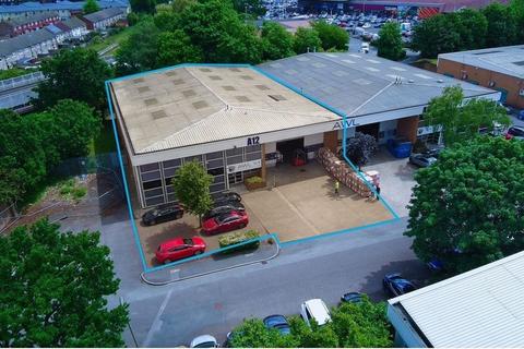 Warehouse to rent, Brooklands Clos Sunbury On Thames TW16 7DX