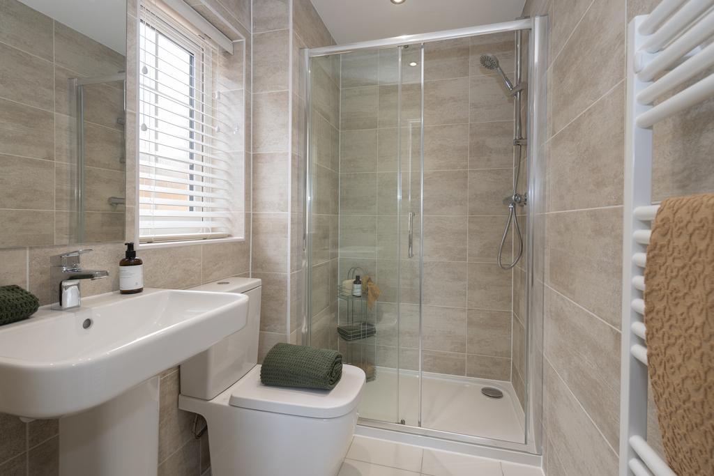 Internal shot of the en suite in the main...