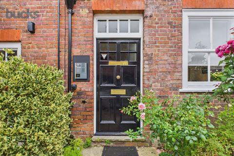 undefined, High Street, Amersham, HP7 0EN