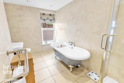 2 bedroom cottage for sale, Chatterton Road, Chatterton Village