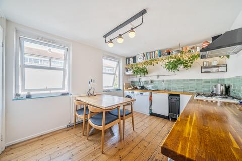 21 Reginald Road, London, SE8 4RS