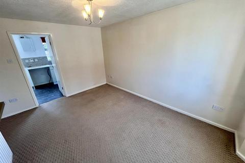 14 Bilton Close, Balderton, Newark, NG24 3GS