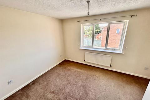 14 Bilton Close, Balderton, Newark, NG24 3GS
