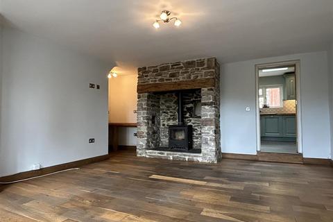 undefined, North Molton