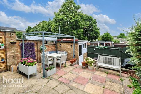 3 bedroom semi-detached house for sale, Crawley Drive, Hemel Hempstead
