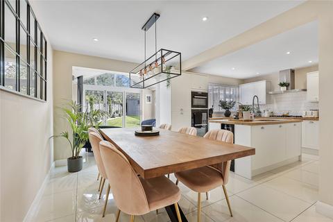 74 Cookgate, Nunthorpe, Middlesbrough, TS7 0PZ