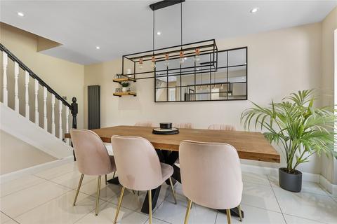 74 Cookgate, Nunthorpe, Middlesbrough, TS7 0PZ