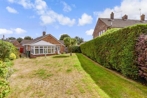 2 bedroom detached bungalow for sale, Staleys Road, Borough Green, Sevenoaks, Kent