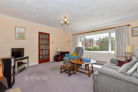 2 bedroom detached bungalow for sale, Staleys Road, Borough Green, Sevenoaks, Kent