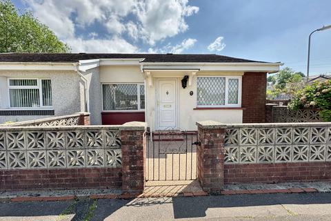 undefined, Maes-y-Ffynon Close, Neath SA11